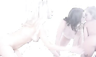 Hot MILFs Share Sex Tips in Group Chat Room