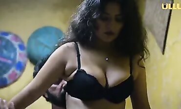 Hot MILF Jane Anjan's Erotic Dance in Part-II - Sensual Indian Desi Dancer