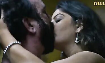 Hot MILF Jane Anjan's Erotic Dance in Part-II - Sensual Indian Desi Dancer