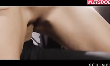 Dominatrix MILF Gives Submissive Man A Hardcore Anal Lesson