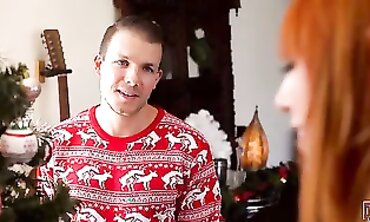 Christmas Gift Surprise! Santa's Elf Delivers A Hot Blonde To Your Doorstep