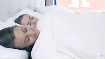 Sweet Teen Faces Masturbating With Dildos And Vibrator For Valentine's Day