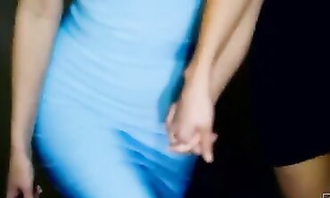 Hot MILFs Share Sex Tips in Group Chat Room" #MomentsInTimeWithJessicaDrake