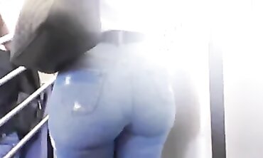 3 Way Freaks - Breezy Babes Triple Penetration Threesome