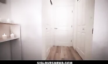 Valentine's Day Surprise! Older Sister In Law Fucked by Stepson - Barely Legal