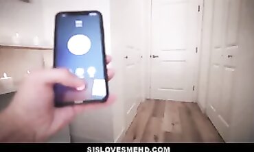 Valentine's Day Surprise! Older Sister In Law Fucked by Stepson - Barely Legal