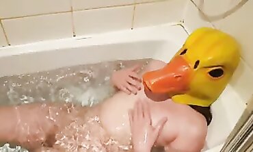 Funny-Duckling" - Ducky's Pond Adventure with Humorous Commentary by Old Man Youngman (Comedy)