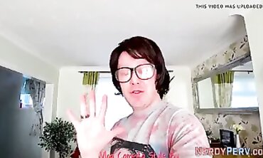 Leeds Fellow Gets Thick Sweetheart Fingered in Hot Blowjob Session