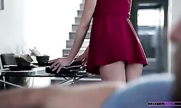 Mature Milf Teaches barely legal Guy How To Please A Woman