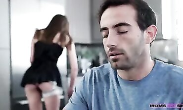 Mature Milf Teaches barely legal Guy How To Please A Woman