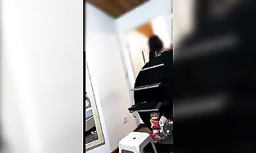 Top-Notch Animation - Sexy Babe Gets Her Older Brother's Attention With A Dance