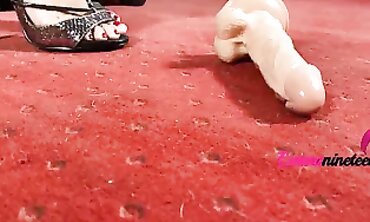 Emma-Nineteen's Kinky Foot Fetish Adventure