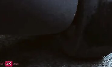 Hot Babe With Perfect Body Rides A Big Dick In POV Style