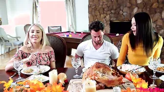 Thanksgiving Feast With A Twist! Hot Blonde Teen Gives Her Boyfriend's Dad An Unforgettable Holiday Surprise