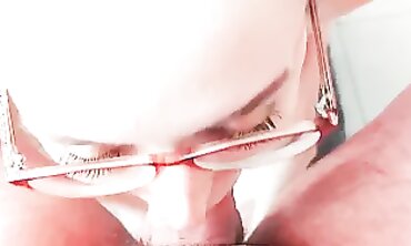 Valentin's Day Biatch - Couple Roleplaying as Dominatrix & Submissive in BDSM Scene