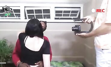 Exclusive Behind The Scenes - Interracial Porn Star Shows You How To Make A Hot Video