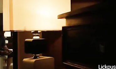 Queen's XXX Adventure - Uncut Dick Riding POV Blowjob & Creampie
