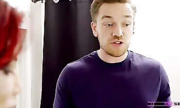 3 Beautiful Babes Sharing Passionate Sex With Huge Dick in Threesome